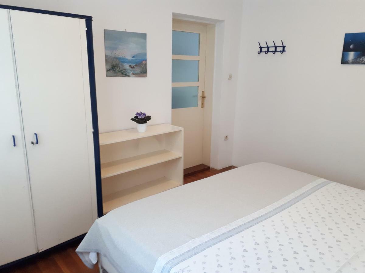 Apartmani Matas Petrčane Exterior foto