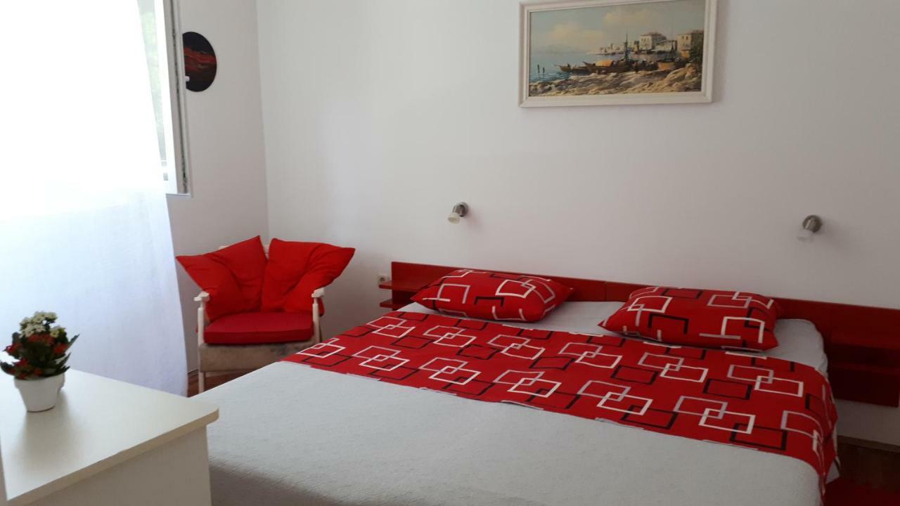 Apartmani Matas Petrčane Exterior foto
