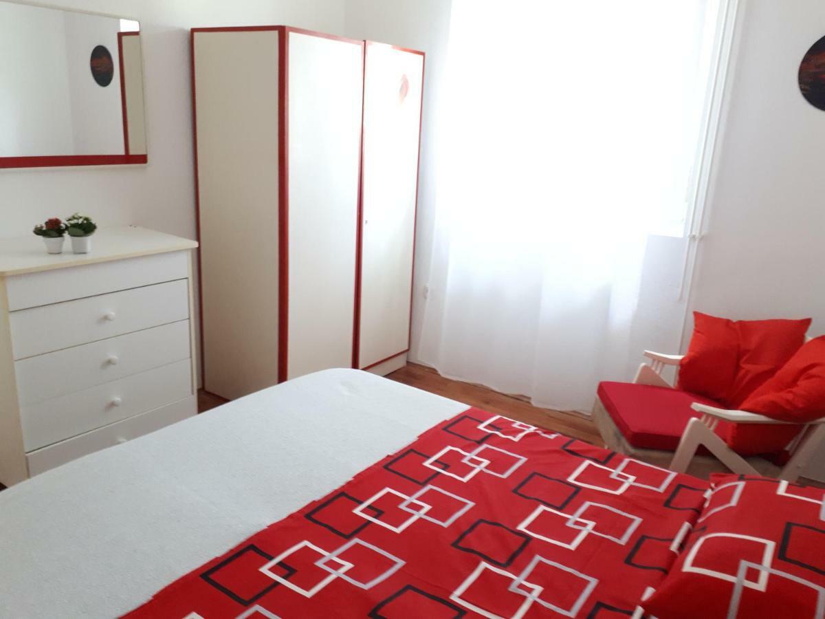 Apartmani Matas Petrčane Exterior foto