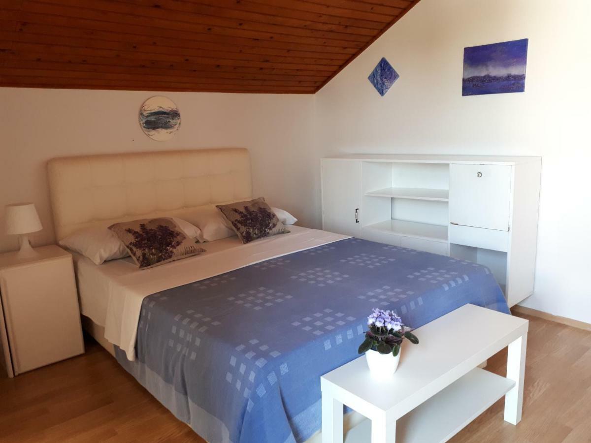 Apartmani Matas Petrčane Exterior foto